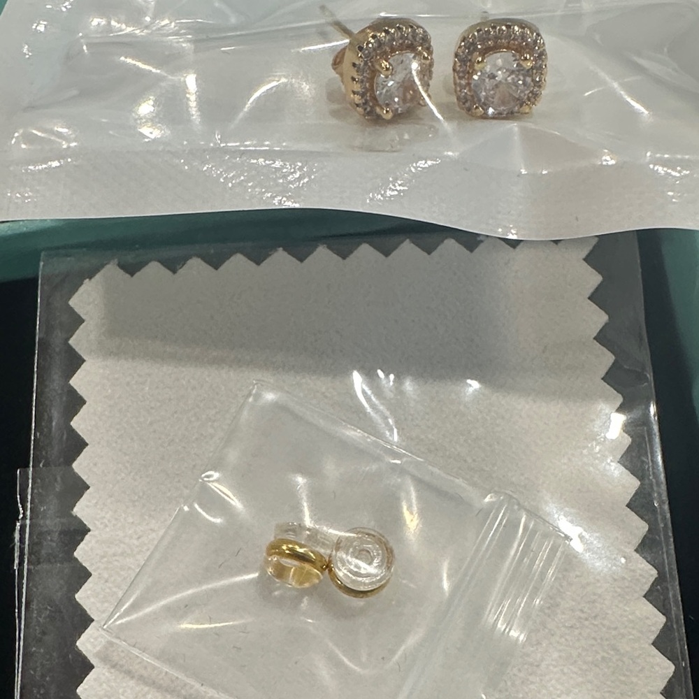 Gold Stud Earrings with Clear Gemstone - Picture 3 of 5